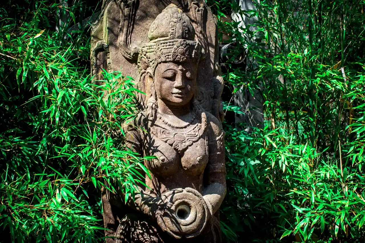 EmbracingTheDivineFeminine